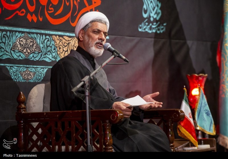 حال و هوای مسجد جمکران در سالروز شهادت پدر امام زمان(عج)+ تصویر