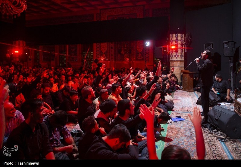 حال و هوای مسجد جمکران در سالروز شهادت پدر امام زمان(عج)+ تصویر