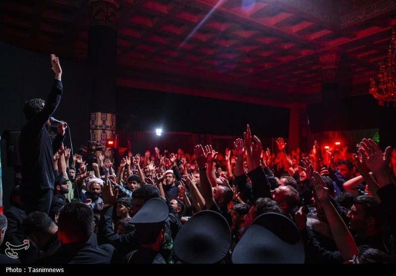 حال و هوای مسجد جمکران در سالروز شهادت پدر امام زمان(عج)+ تصویر