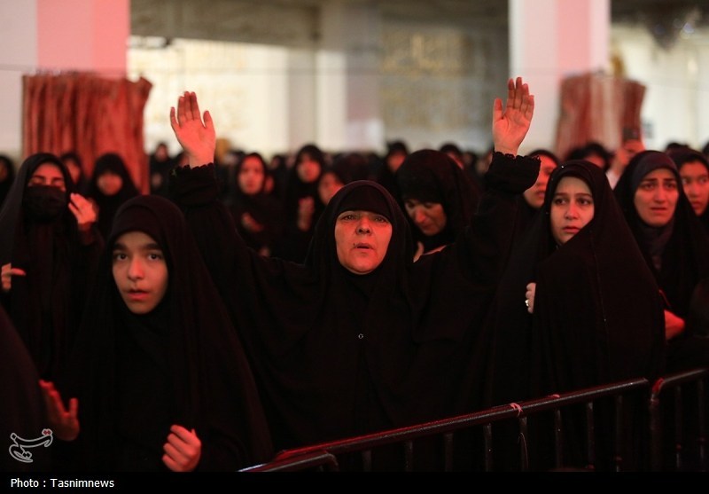 حال و هوای معنوی حرم حضرت معصومه(س) در سالروز شهادت امام عسکری(ع)+ تصویر