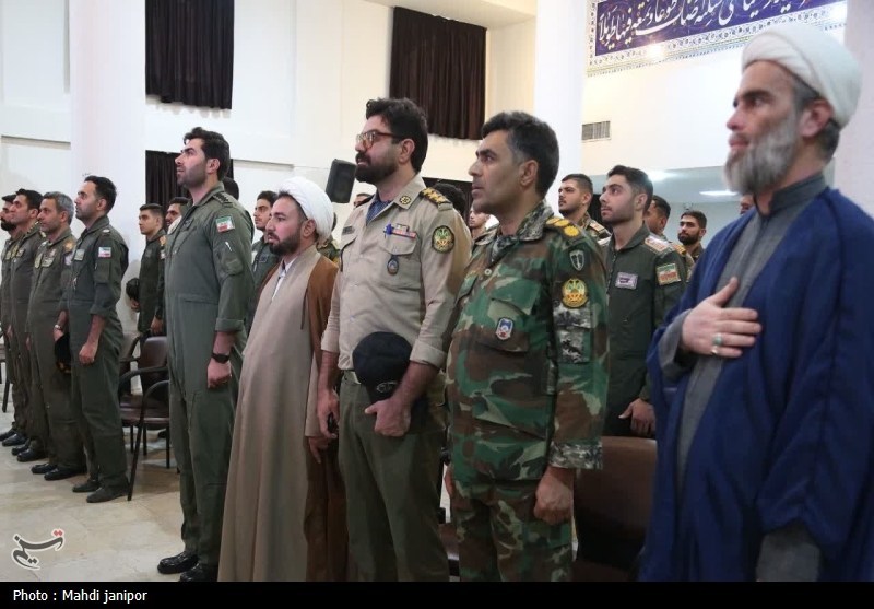 حضور فرماندهان و خلبانان هوانیروز اصفهان در حرم حضرت زینب(س)