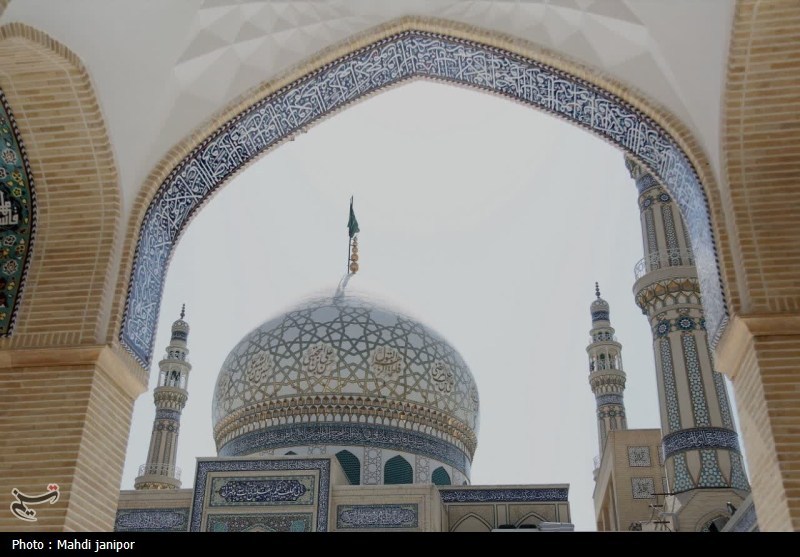 حضور فرماندهان و خلبانان هوانیروز اصفهان در حرم حضرت زینب(س)