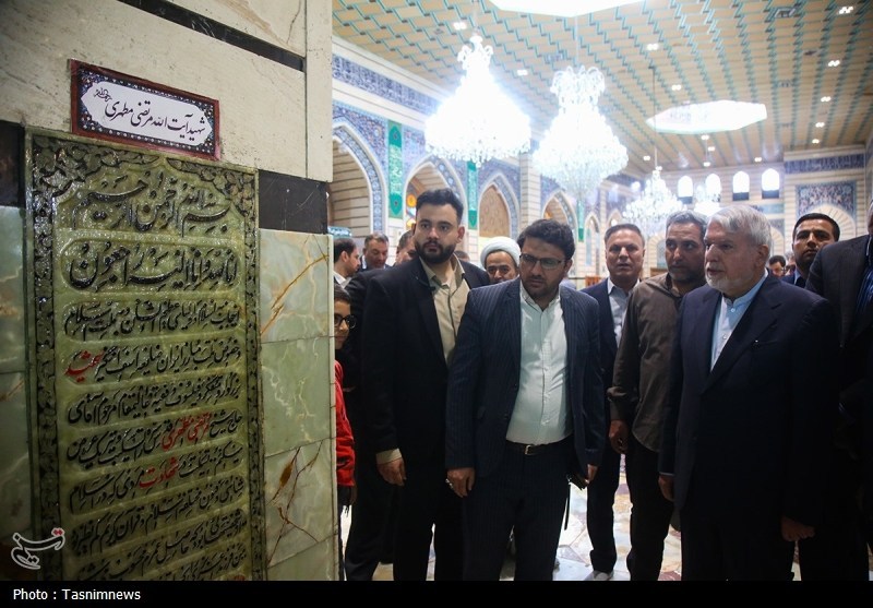 حضور وزیر میراث‌فرهنگی در حرم حضرت معصومه(س) + تصویر