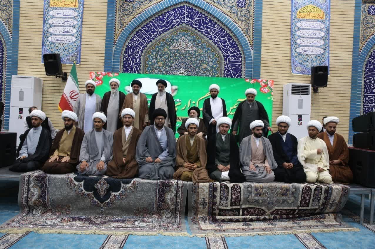 حوزه علمیه بندر امام خمینی(ره) به حمایت جدی مسئولان نیاز دارد