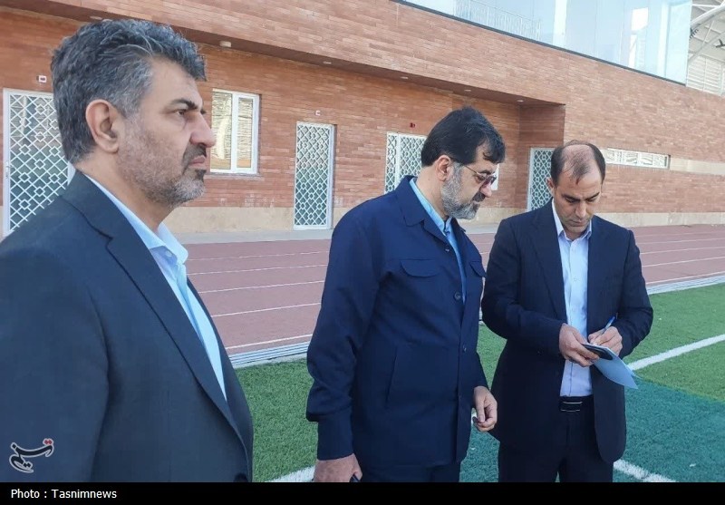 دستور استاندار قم برای تجهیز و تسریع در روند بازسازی ورزشگاه تختی+تصاویر
