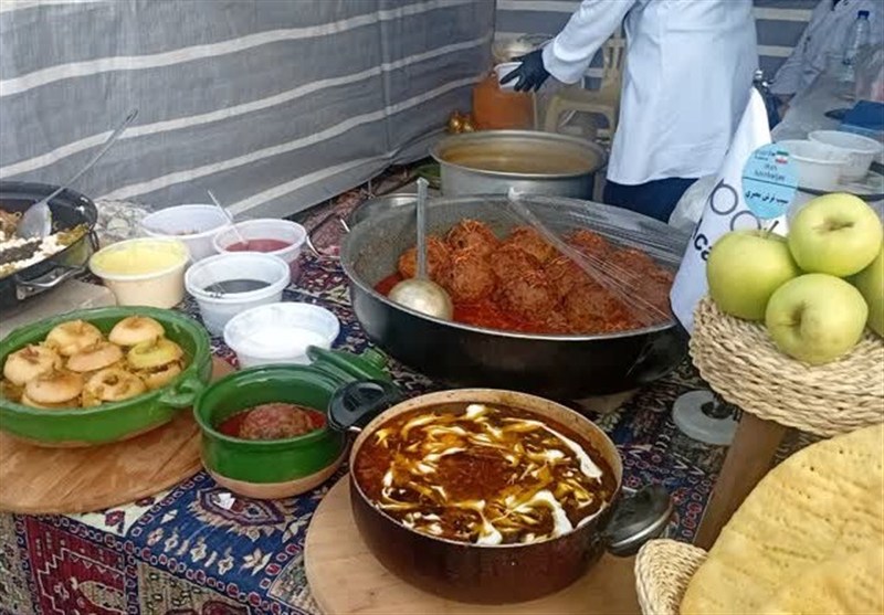 دومین جشنواره ملی سیب در مشگین شهر برگزار شد