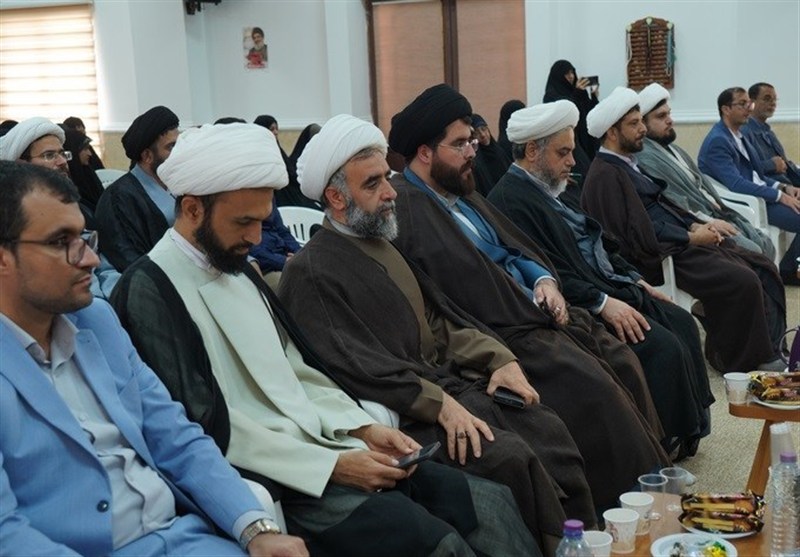 رسالت روحانیت در هدایت جامعه امروز پررنگ‌تر از همیشه است