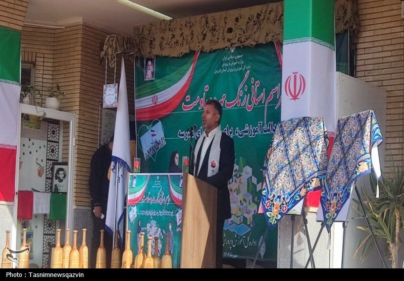 زنگ آغاز سال تحصیلی در قزوین نواخته شد