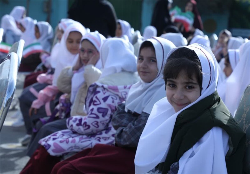 زنگ آغاز سال تحصیلی در مدارس شهراندیشه نواخته شد+تصویر