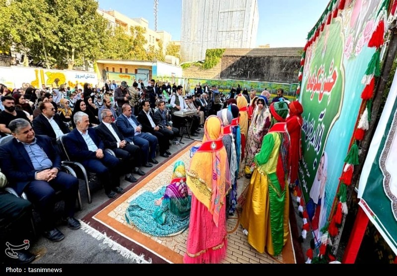 زنگ شکوفه‌ها در کهگیلویه و بویراحمد نواخته شد+تصویر