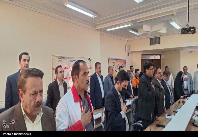 مدیران هزینه‌های جشن مهر مدارس را تقبل کنند