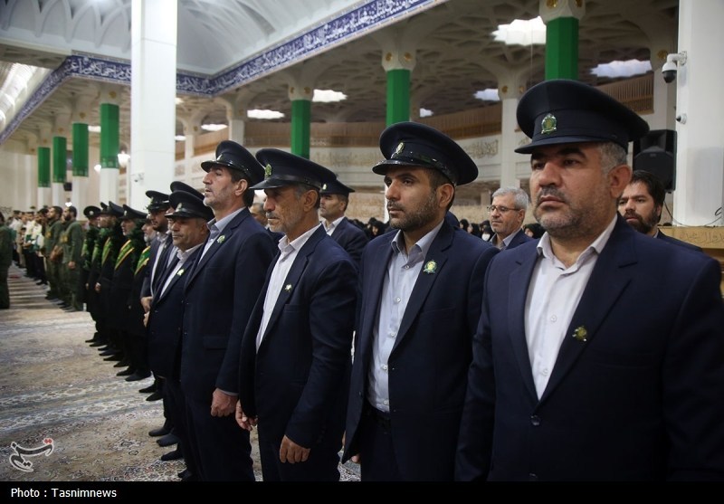 مراسم خطبه‌خوانی خادمان در آستانه سالروز ورود حضرت معصومه(س) به قم+ تصویر