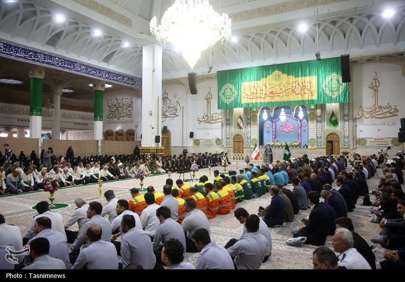 مراسم خطبه‌خوانی خادمان در آستانه سالروز ورود حضرت معصومه(س) به قم+ تصویر