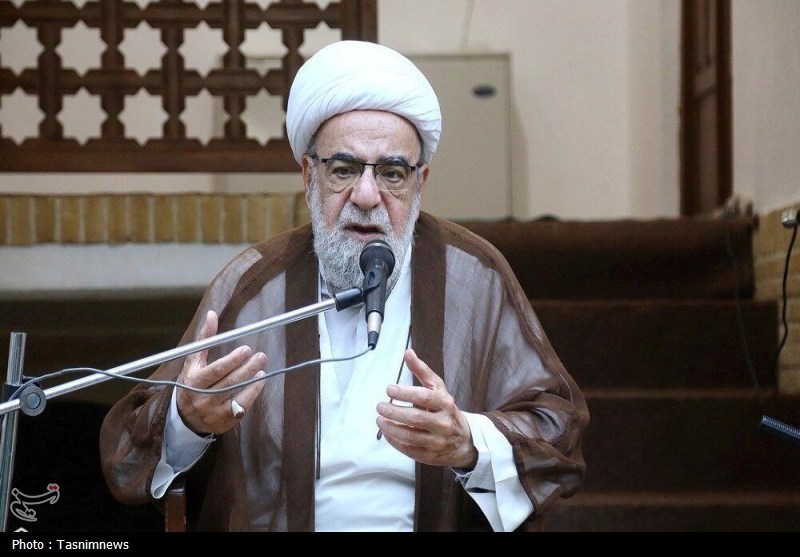 مراسم رونمایی از کتاب «کشف اسرار؛ زمینه‌ها و پیامدها»+ تصویر