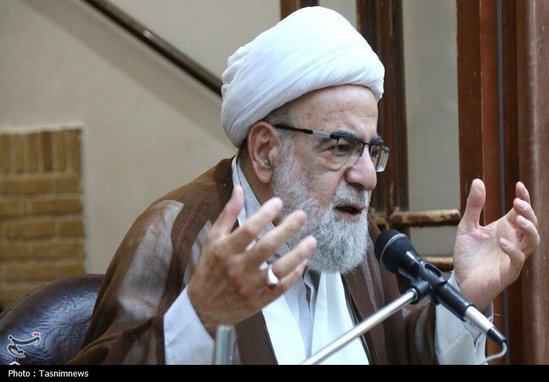 مراسم رونمایی از کتاب «کشف اسرار؛ زمینه‌ها و پیامدها»+ تصویر