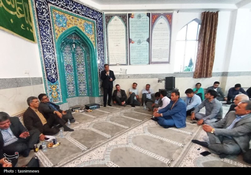 مردم بویراحمد نگران نباشند؛ نهضت رفع عقب‌ماندگی‌ها آغاز شده است