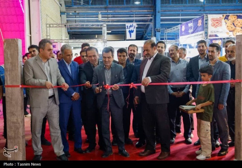 نمایشگاه پاییزه و لوازم‌التحریر در چهارمحال و بختیاری آغاز به‌کار کرد