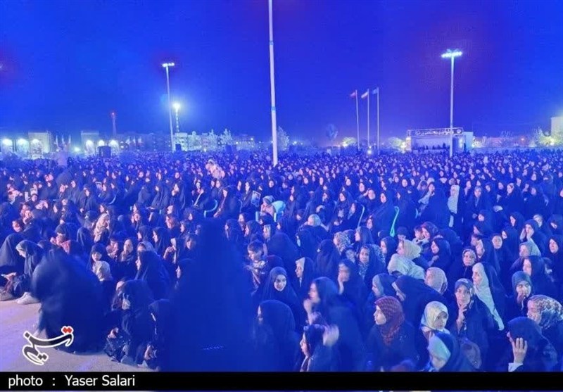 نوای حاج صادق آهنگران و روایت ناگفته شهدا/ شب‌های نورانی گناباد+تصاویر