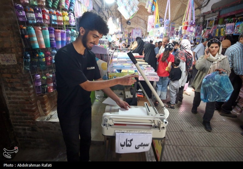 هزینه‌های میلیونی و کمبود نوشت‌افزارها متناسب با فرهنگ ایرانی