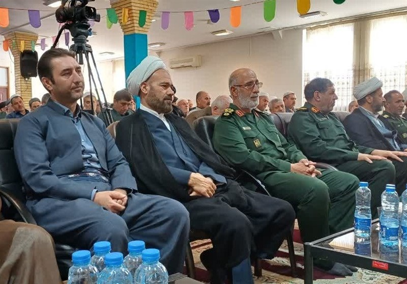 همایش روحانیون و متنفذین شیعه و سنی در جوانرود برگزار شد