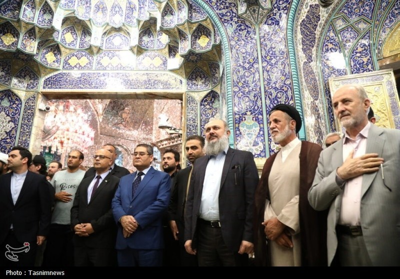 وزیر تجارت پاکستان حرم حضرت معصومه(س) را زیارت کرد + تصاویر