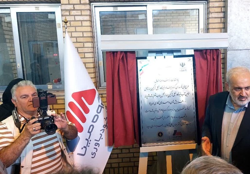 وزیر نیرو: توسعه نیروگاه سیکل ترکیبی پرند گامی در حفظ منابع آبی و افزایش ظرفیت تولید برق است