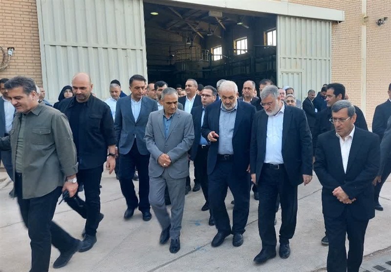 وزیر نیرو: توسعه نیروگاه سیکل ترکیبی پرند گامی در حفظ منابع آبی و افزایش ظرفیت تولید برق است