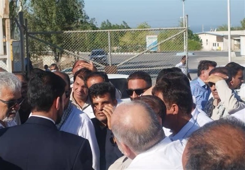 پرداخت معوقات کارگران فاز 14 کنگان با ورود دادستان کنگان