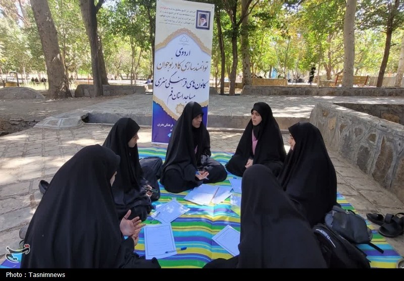 پرورش نوجوانان متعهد در بستر برنامه‌های ماموریت‌محور مساجد