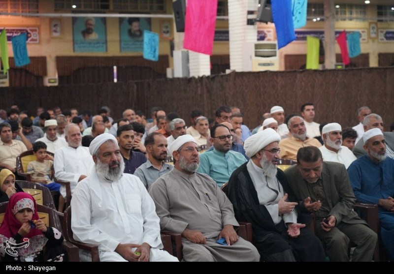 پیامبر اکرم (ص) الگوی بی‌نظیری برای وحدت امت اسلامی است