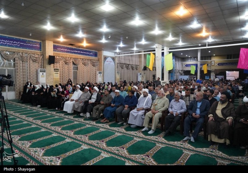 پیامبر اکرم (ص) الگوی بی‌نظیری برای وحدت امت اسلامی است