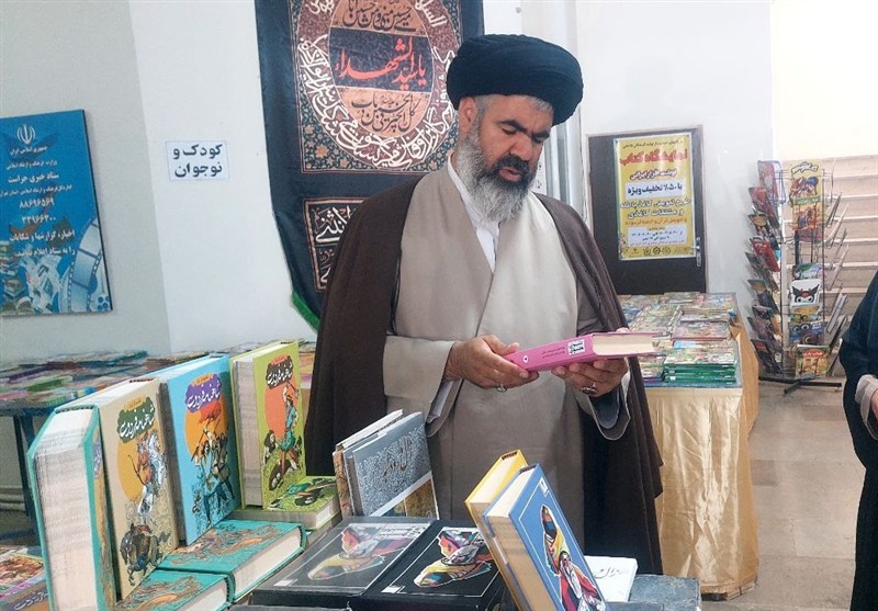 کتاب جلا‌دهنده روح و شاهنامه فردوسی نماد هویت فرهنگی ایران است