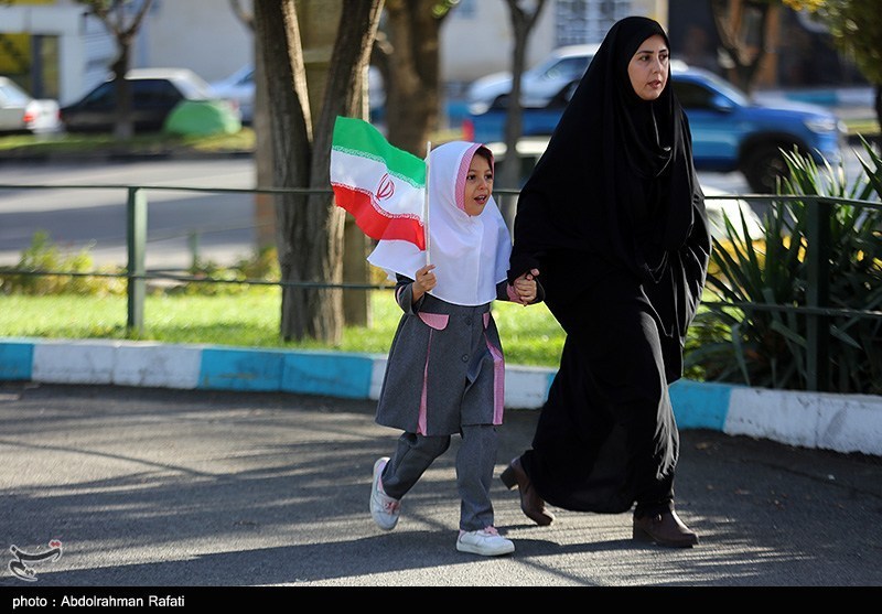 گام نخست شکوفه‌های همدان برای ورود به مدرسه+تصاویر