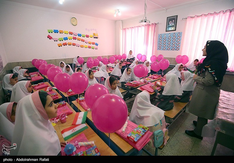 گام نخست شکوفه‌های همدان برای ورود به مدرسه+تصاویر