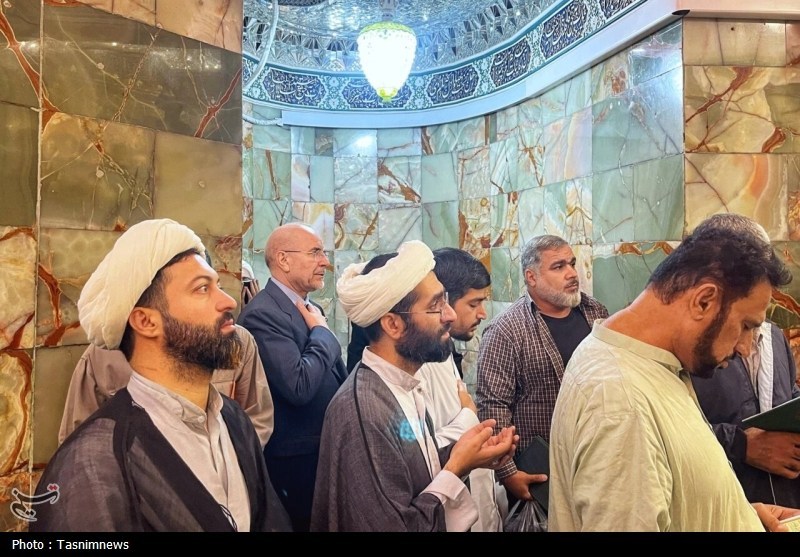 حضور قالیباف بر مزار شهید حاج رمضان+ تصویر
