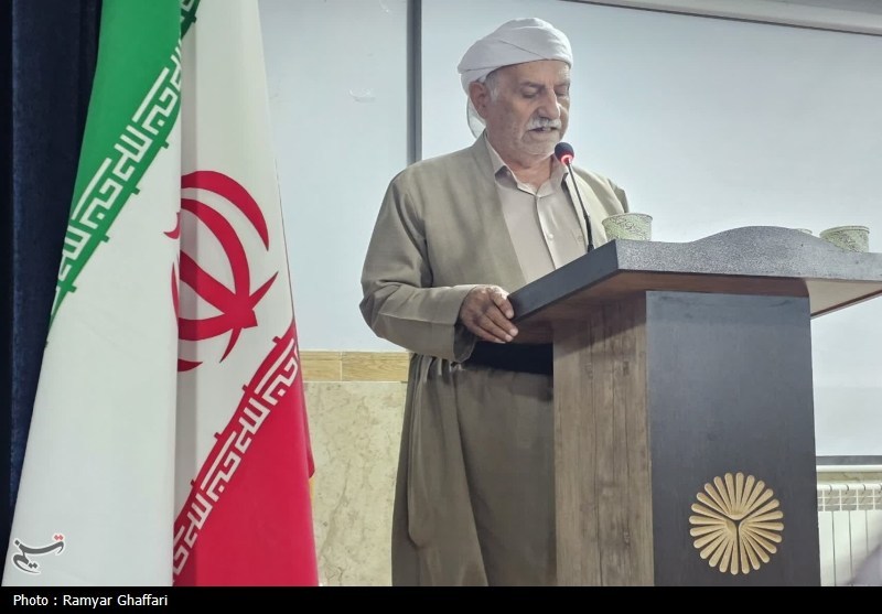در سفر نماینده ولی‌فقیه در کردستان به سقز چه گذشت؟+تصاویر