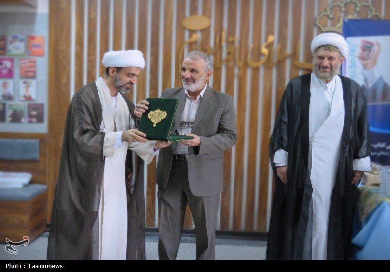 رونمایی 2 کتاب حوزوی با تجربه‌نگاری تبلیغی + تصاویر