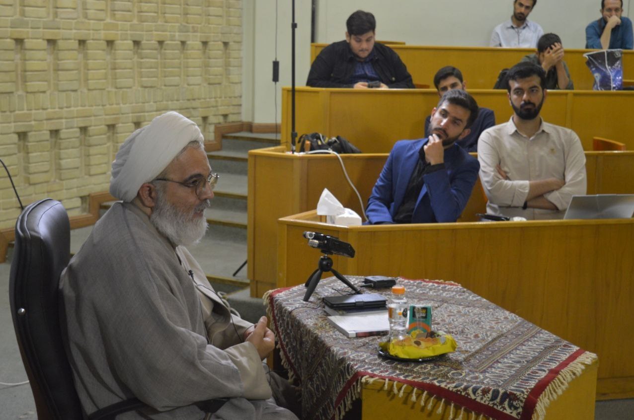 رونمایی از نشریه‌ مدیریت جهادی دانشگاه امام صادق(ع) با موضوع "نصرالله"