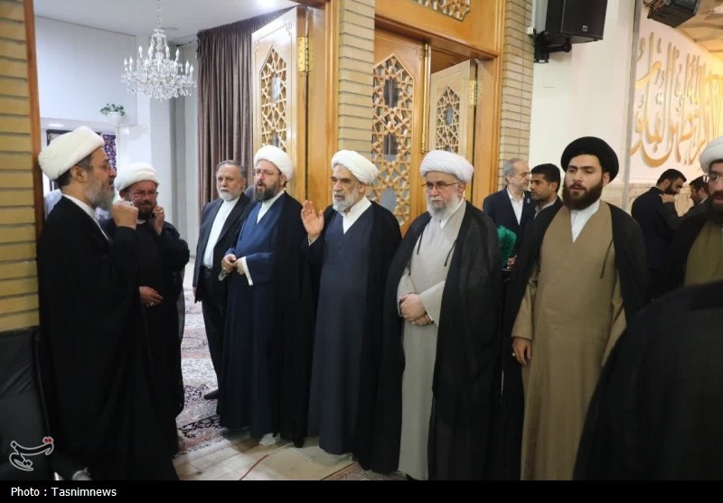 نخستین سالگرد شهادت طلایه‌داران محور مقاومت در قم برگزار شد+ تصویر
