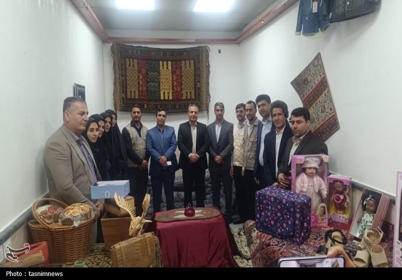 نمایشگاه کارآفرینان روستایی و عشایری در قرچک افتتاح شد