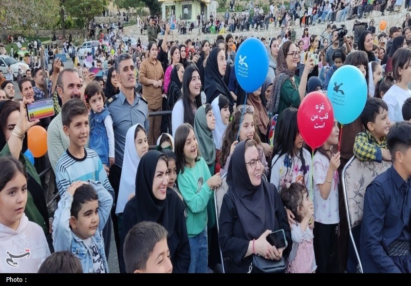 هفته ملی کودک در کردستان با جشن کودکان؛ حال خوش زندگی +تصاویر