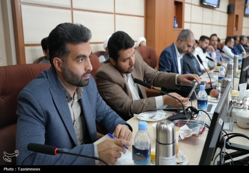 پیش‌نشست همایش بین‌المللی حقوق ملت و آزادی‌های مشروع در منظومه فکری امام خامنه‌ای