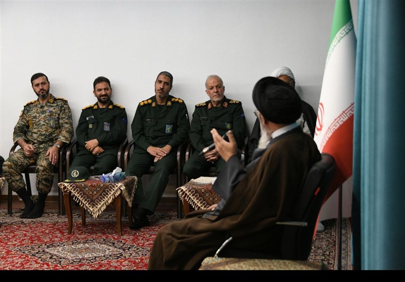 دشمن در جنگ 12 روزه ضربه محکمی خورد؛ بسیج معجزه امام بود